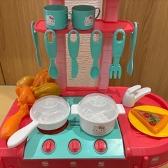 ハローキティ　ままごとキッチンセットの画像