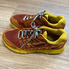 スニーカーの画像