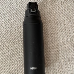 サーモス　水筒1リットルの画像
