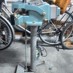 足踏みシーラー機の画像