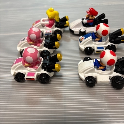 マクドナルド　ハッピーセット　マリオカート