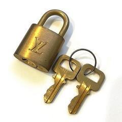 ♡LOUIS  VUITTON 南京錠  カデナキー  ゴールド♡