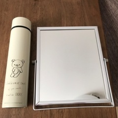 ⭐︎無料⭐︎子ども用りらっくま水筒&テーブルミラーの画像