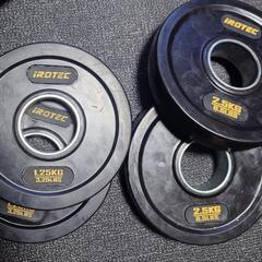 IROTECオリンピックラバープレート1.25kg 2.5kg 5kg 10kg15kg各2枚5点セットΦ50　バーベル　筋トレの画像