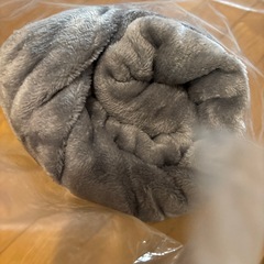 新品未使用薄手毛布グレーの画像