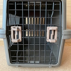 ペットキャリー　小型犬　の画像