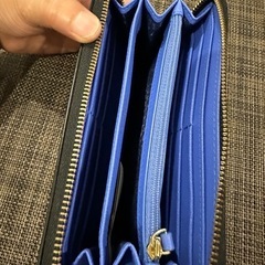 kate spade長財布ラウンドファスナーの画像