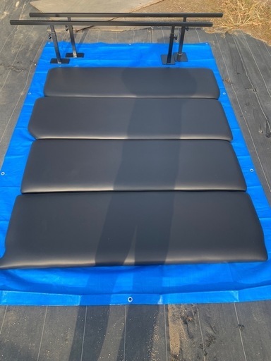 お取引完了　値下げ‼︎ 　ハイエースナロー用ベッド