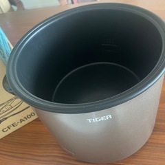 タイガー　電気フライヤーの画像