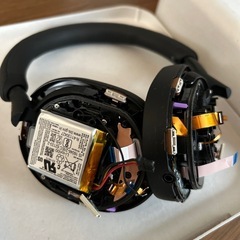 ジャンク　SONY ヘッドホン　修理後部品の画像