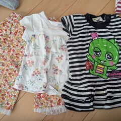 子供服 80cm 20着セット　T シャツ、ズボンなどの画像