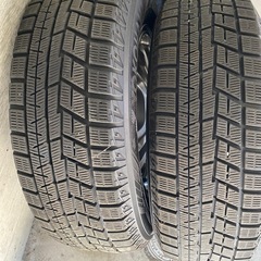 スタッドレスタイヤの画像
