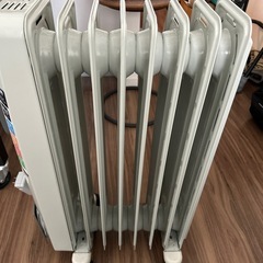 デロンギ　オイルヒーターの画像