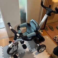 三輪車
