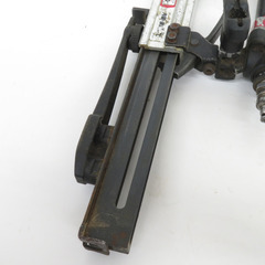 makita マキタ 10×25mm 高圧エアタッカ エアダスタ付 AT1025HB 中古 【工具専門店 テイクハンズ金沢野々市店】の画像