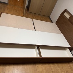 【無料】収納付きベッドの画像