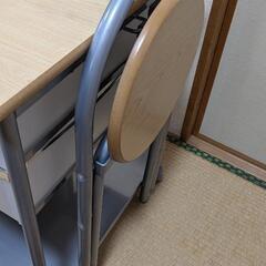 折り畳み机、椅子のセットお譲りします！の画像
