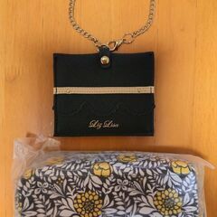 【最終価格✨未使用】LIZ LISAパスケース、PESCAポーチ