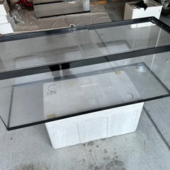 アクリル水槽　120 45 45 中古
