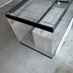 アクリル水槽　120 45 45 中古の画像