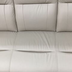 2人掛けソファー　ベージュの画像