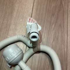 【受渡予定者決定】東芝洗濯機用 ふろ水用給水ホース 未使用 4ｍタイプの画像