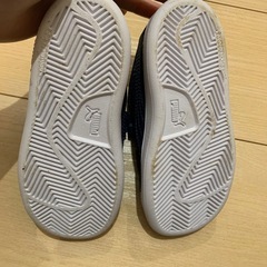 PUMAキッズシューズ　16cmの画像