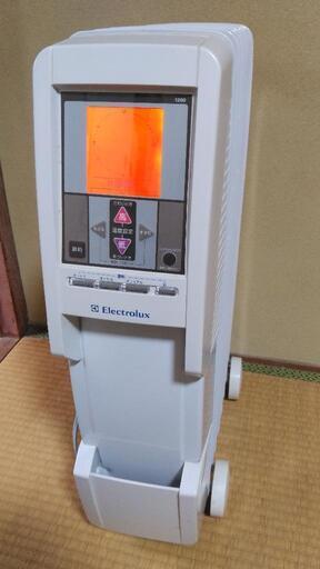 エレクトロラックス　オイルヒーター　EOH1208