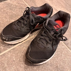 NIKEスニーカー23.5
