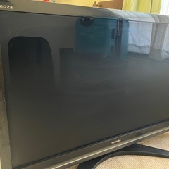 東芝　REGZA 42インチ　ジャンク　リモコン２個付き