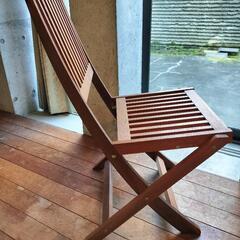 木製ガーデンチェアー4脚の画像