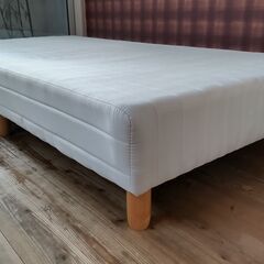 シングルベッド