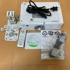 acer DLPプロジェクター