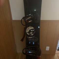 RIDEのスノーボードとワックスの画像