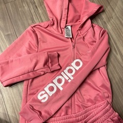 adidas ジャージセットアップ