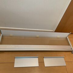 （さらに値下げ）キッチン　シンク　油はね　水はね　防止　パネル　スクリーン　目隠し　スタンド　ガラス　おしゃれの画像