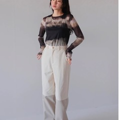 uenui　fake leather switching pants