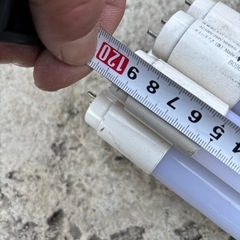 蛍光灯　　査官型LEDランプ40W型　8本セット　中古品の画像