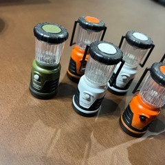 カプセルトイ　GENTOSのミニチュアランタンの画像