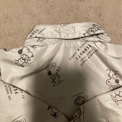 90サイズ　スヌーピー　シャカシャカ上着の画像