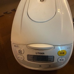 価格交渉あり家電4点セットティファール電気ケトル、電子レンジ、オーブンレンジ、タイガー炊飯器の画像