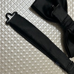 蝶ネクタイ　ブラック　チーフ付き　の画像