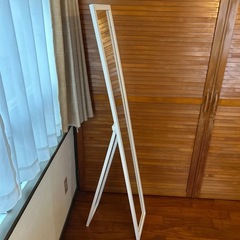 全身鏡の画像