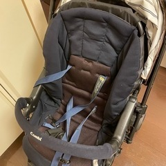 コンビ　ベビーカー差し上げます