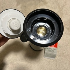 象印タキシード　保温ポット0.75L ホワイト×ブラック VGC-750の画像