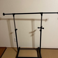 伸縮式ハンガーラック