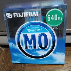  MO　640MB の画像