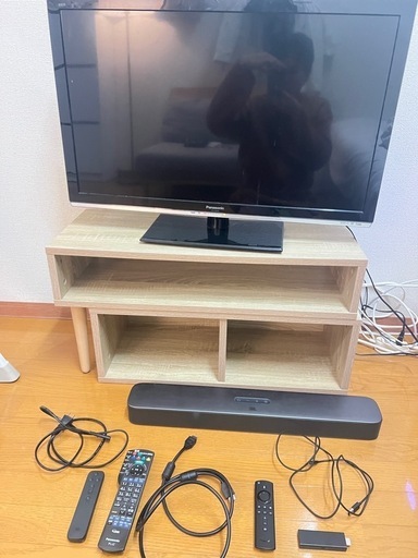テレビセット(テレビ、テレビ台、スピーカー、fire stick TV)