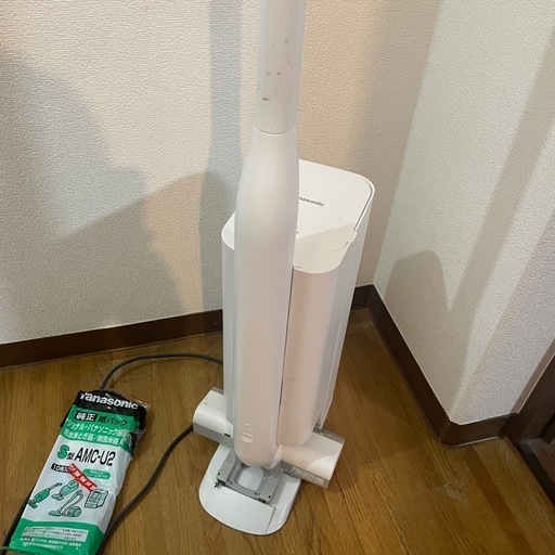 パナソニック nanoeX  2022年製 掃除機 AVA79V-0A おまけの紙パック付き