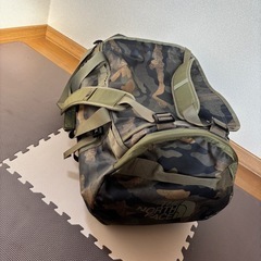 THE NORTH FACE ダッフルバッグ　迷彩　カモフラージュ柄　L/G  90L